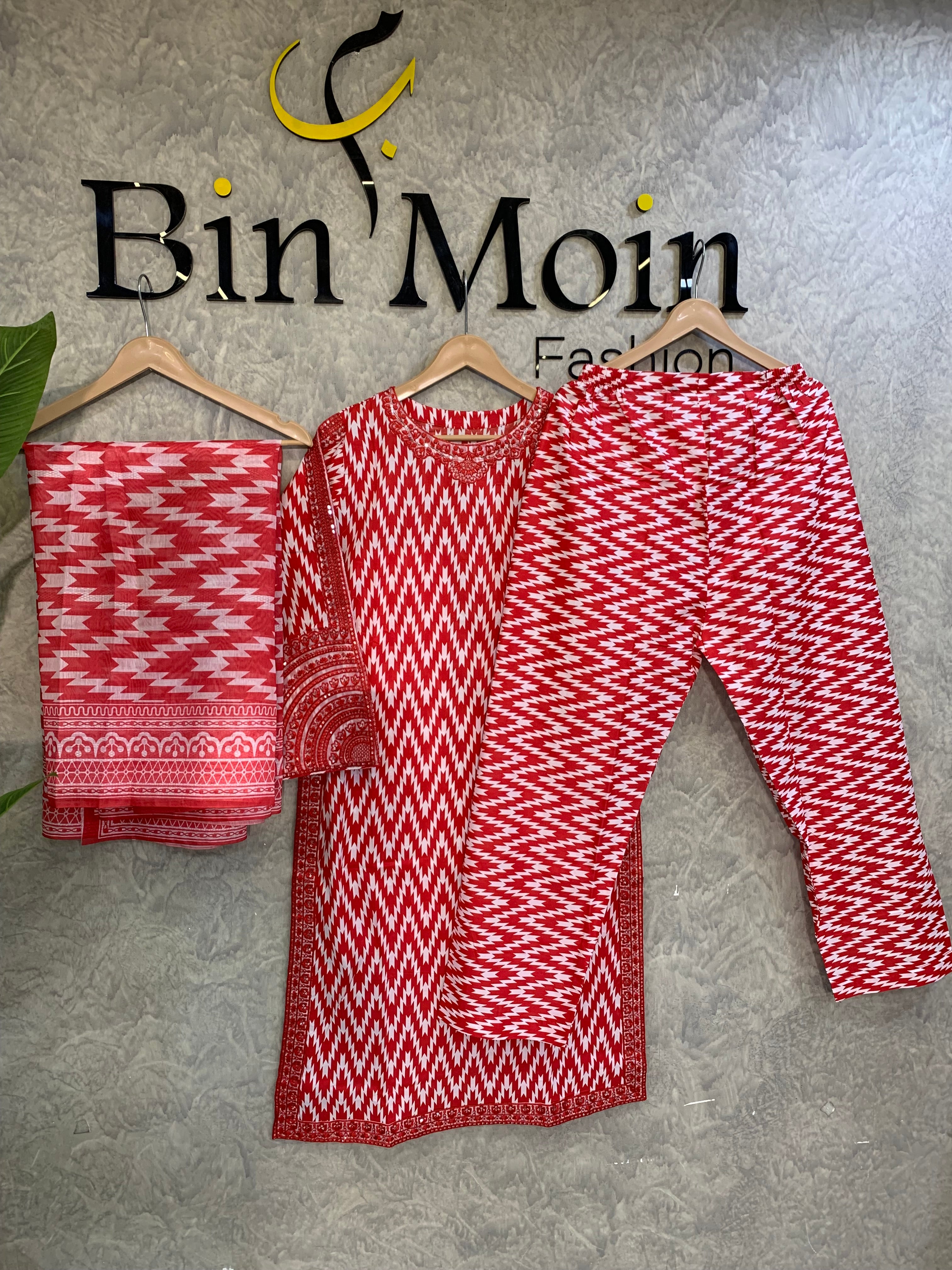 Zigzag Charm|Article No-D130