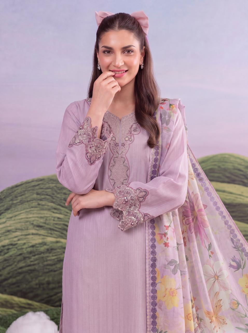 Lilac furm | Article No D-195