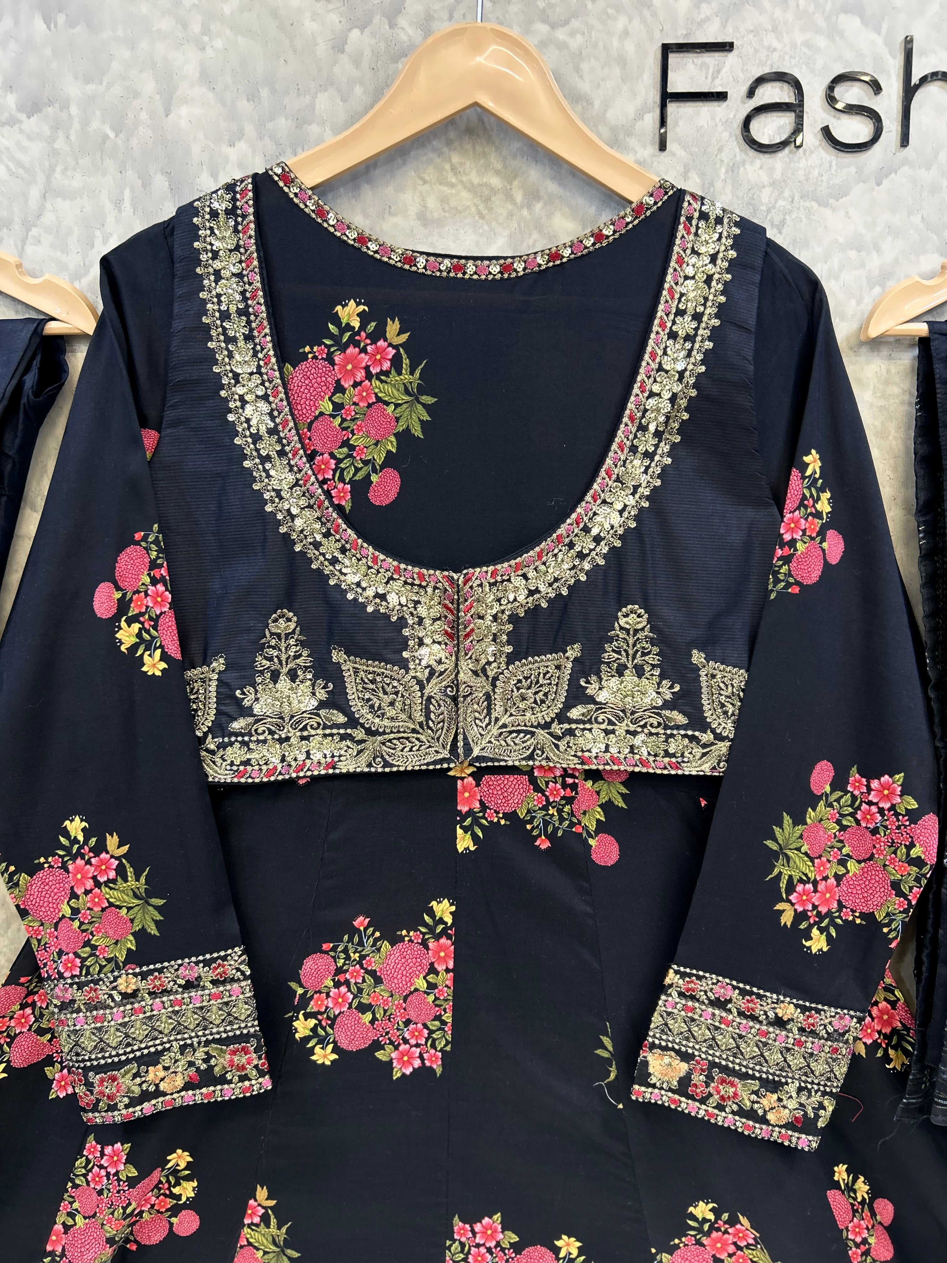 Midnight Bloom |Article No-D0037