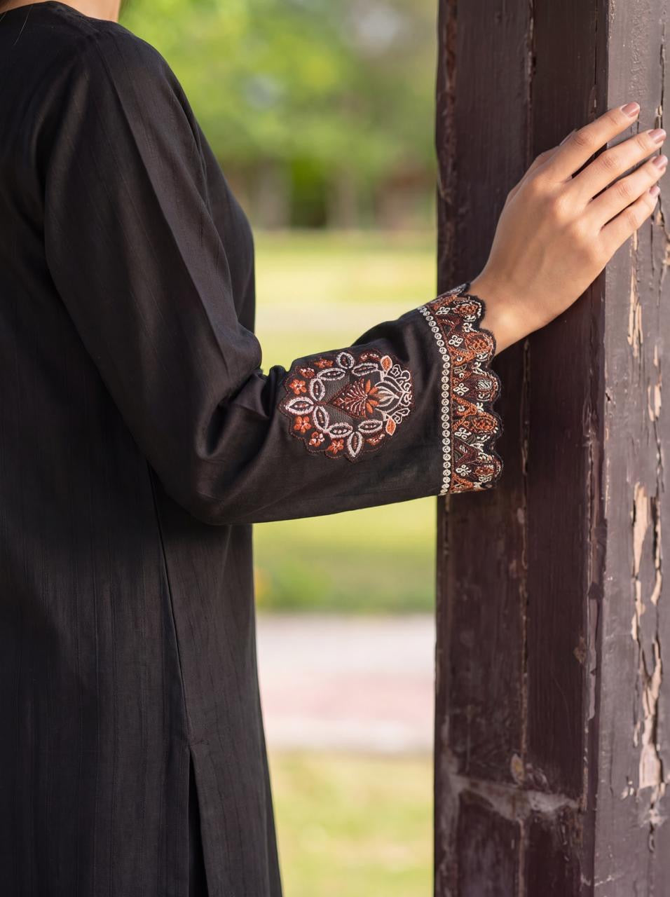 Black Rang | Article No D-203