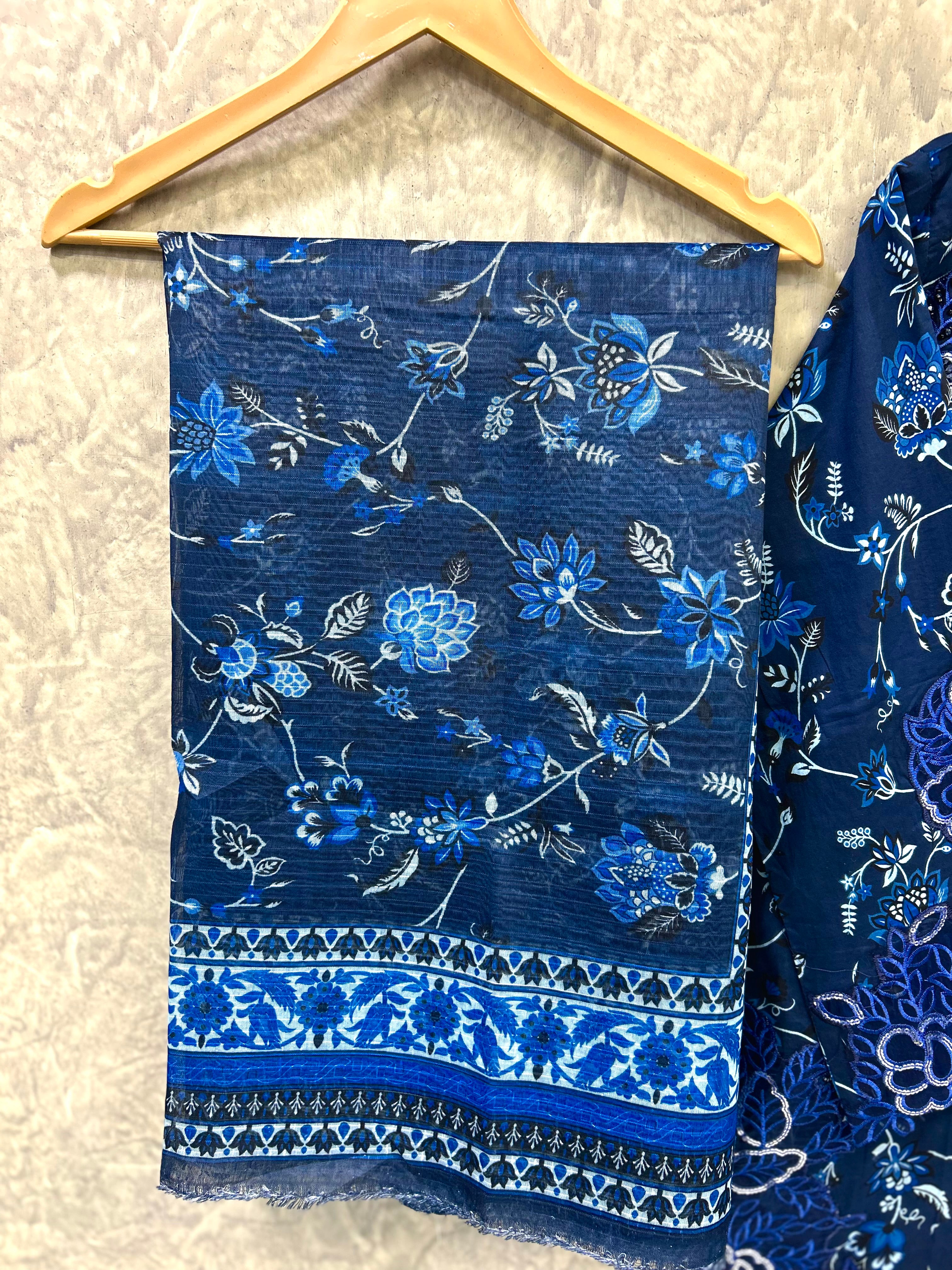 Royal Blue Bloom|Article No D-104