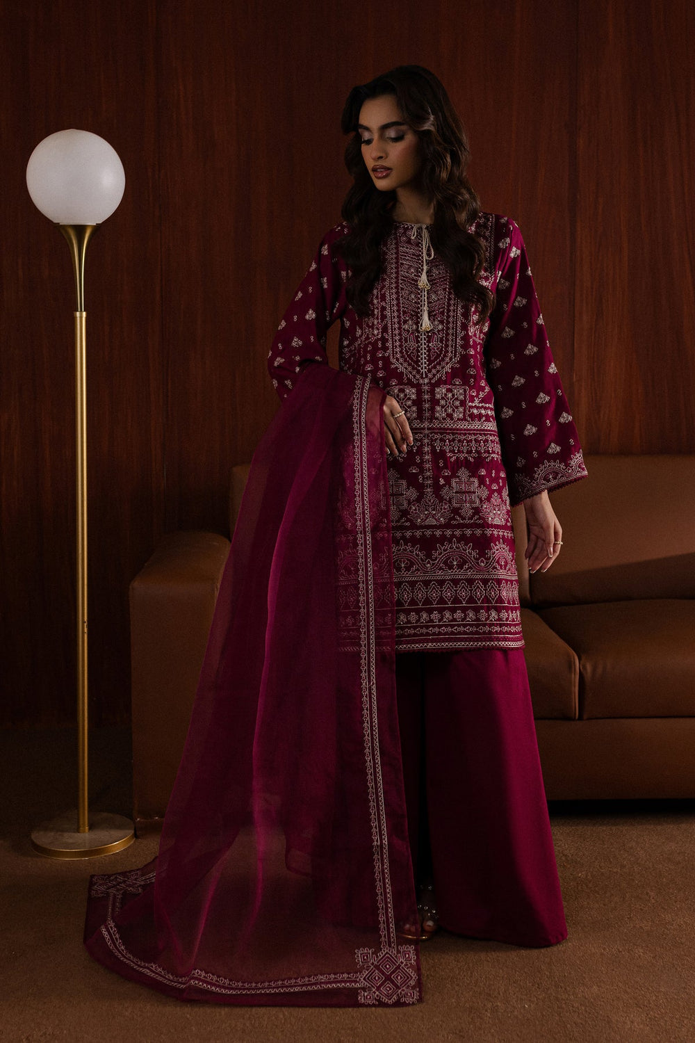Maroon beauty |Article No D-232