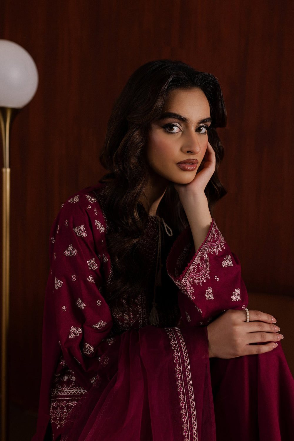 Maroon beauty |Article No D-232