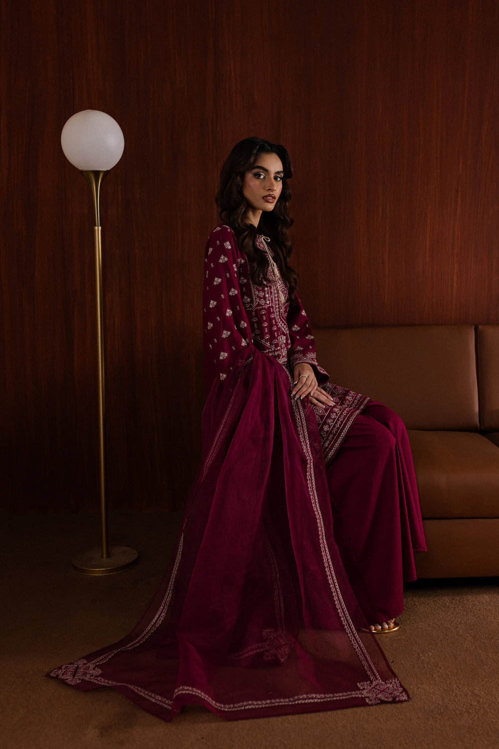 Maroon beauty |Article No D-232