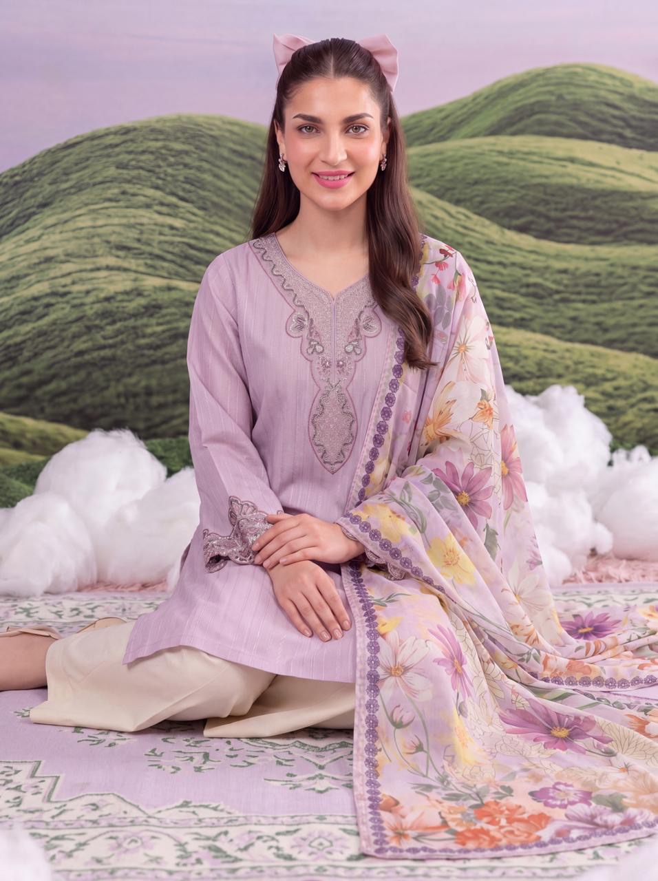 Lilac furm | Article No D-195