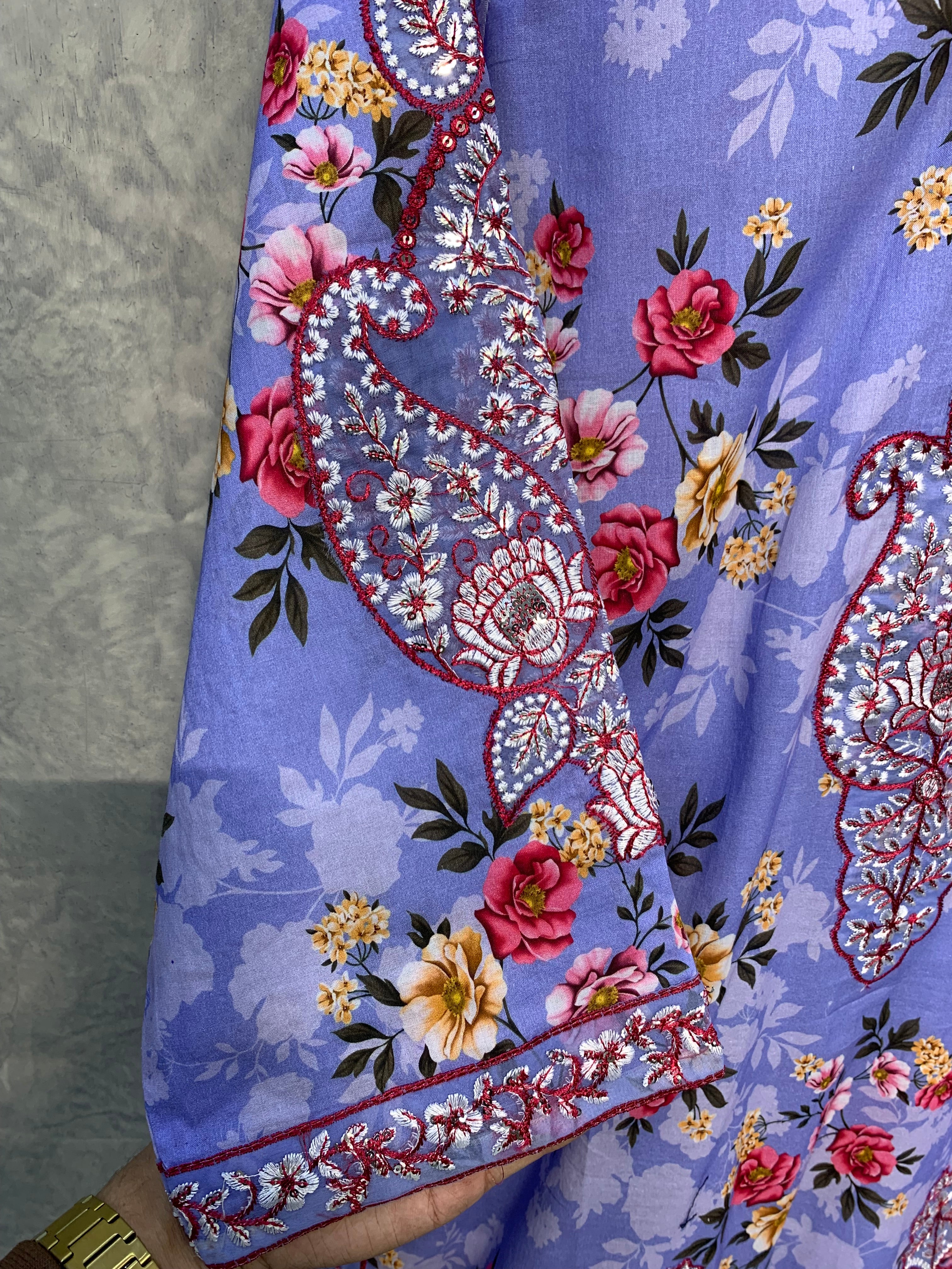 Periwinkle Petals | Article No D-0018