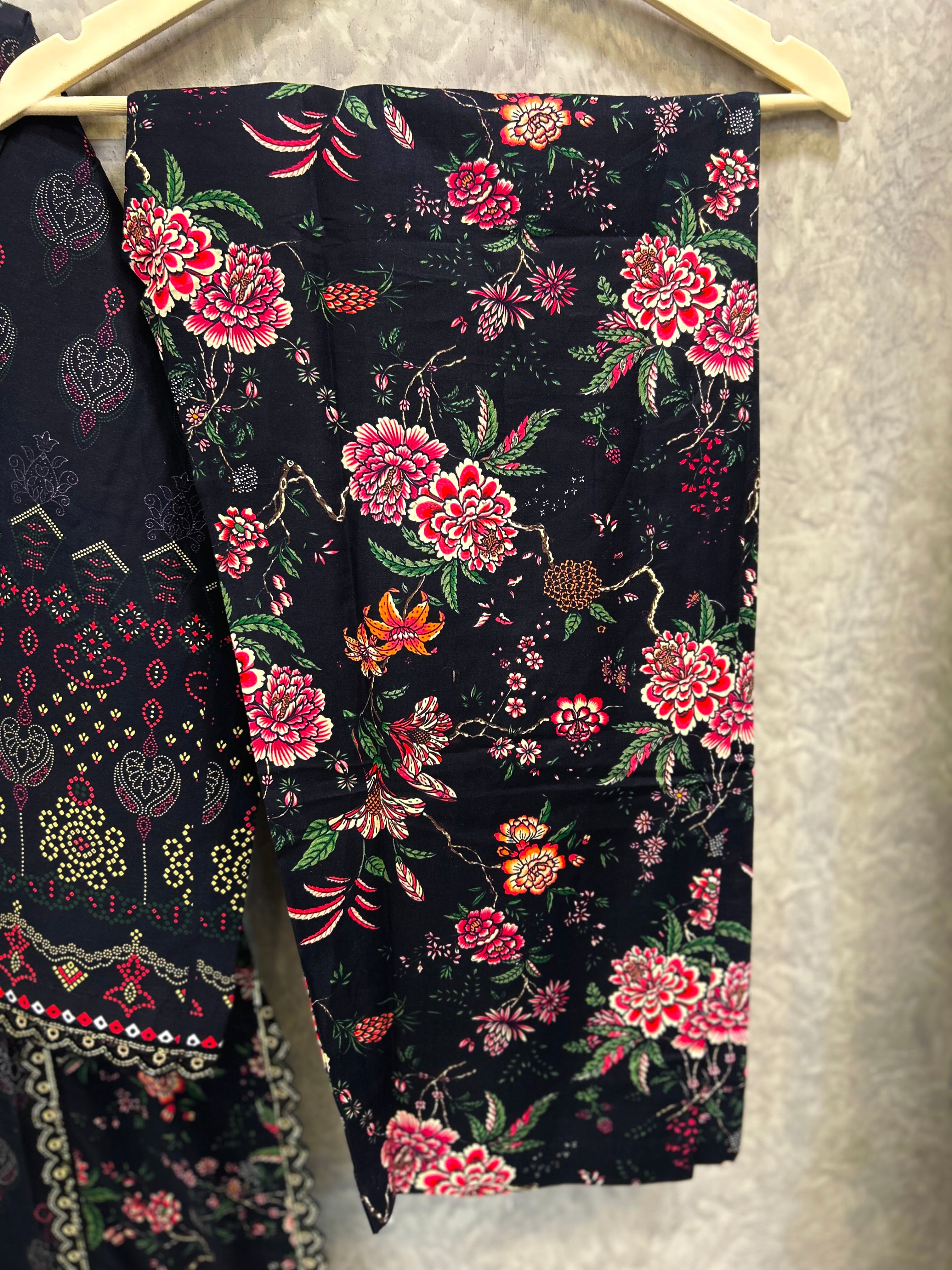 Black Rose Lawn|Article No-D101