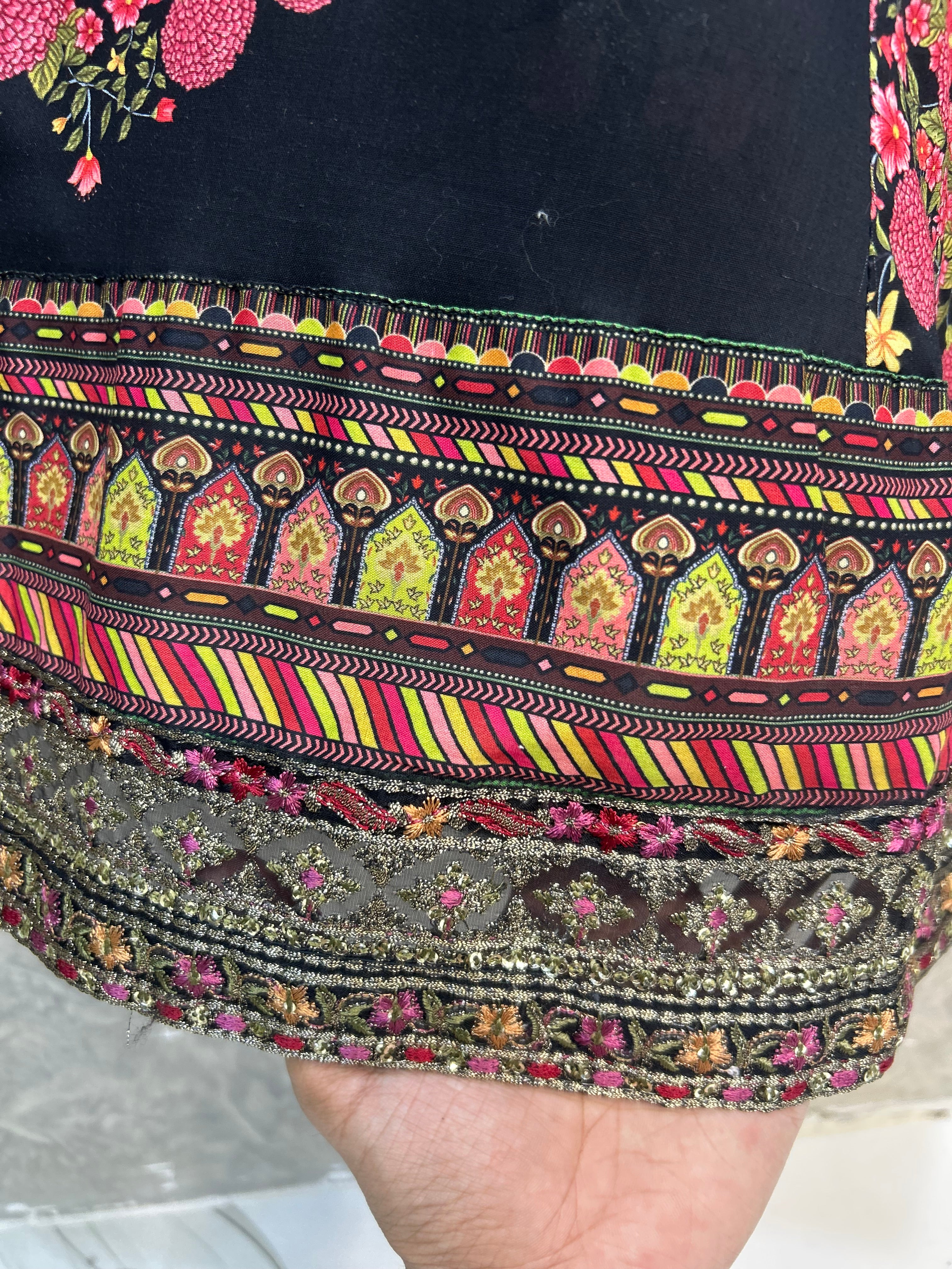 Midnight Bloom |Article No-D0037