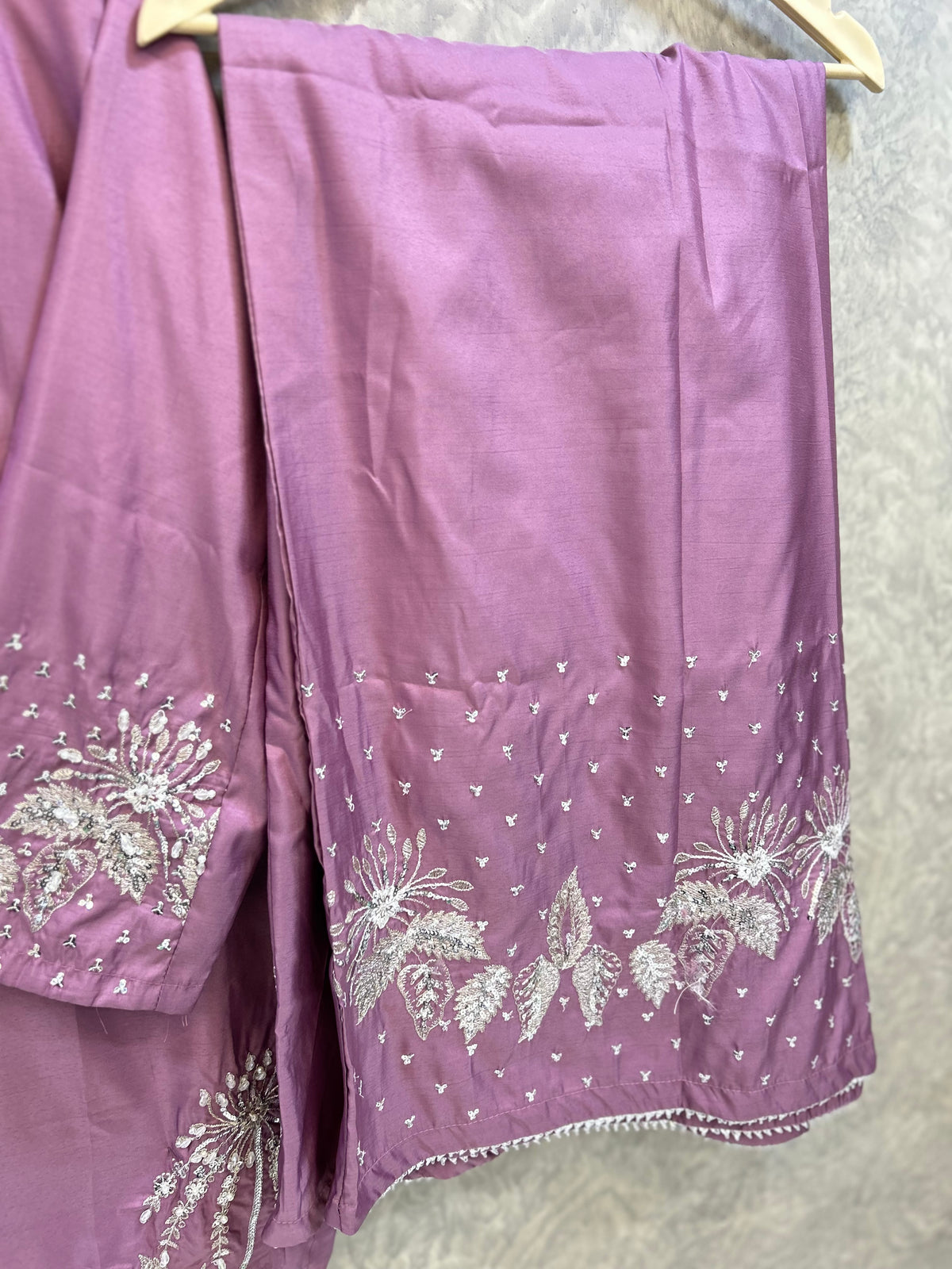 Luxury Silk|Article No-D0111