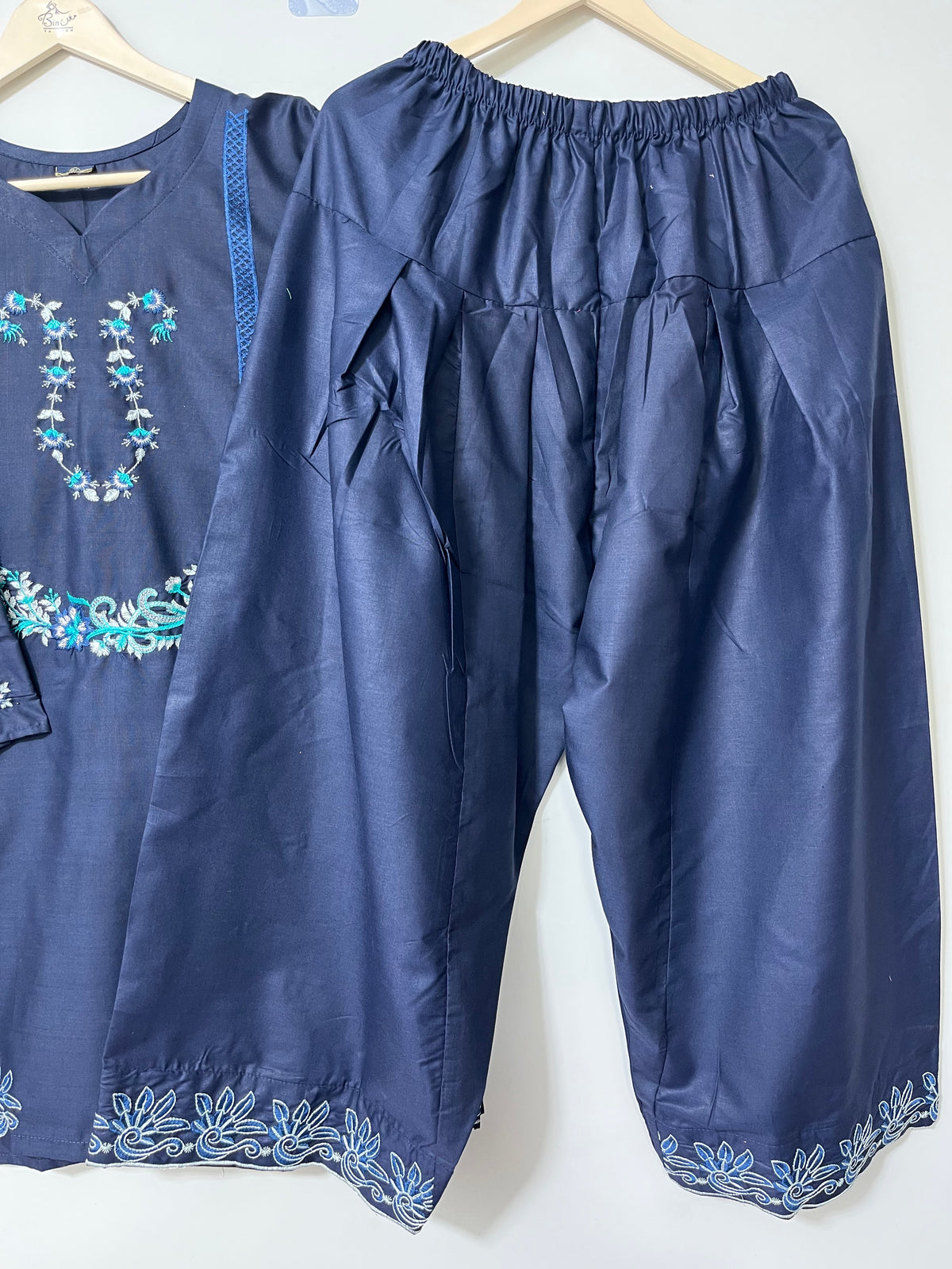 Blue Beauty |Article no D-333