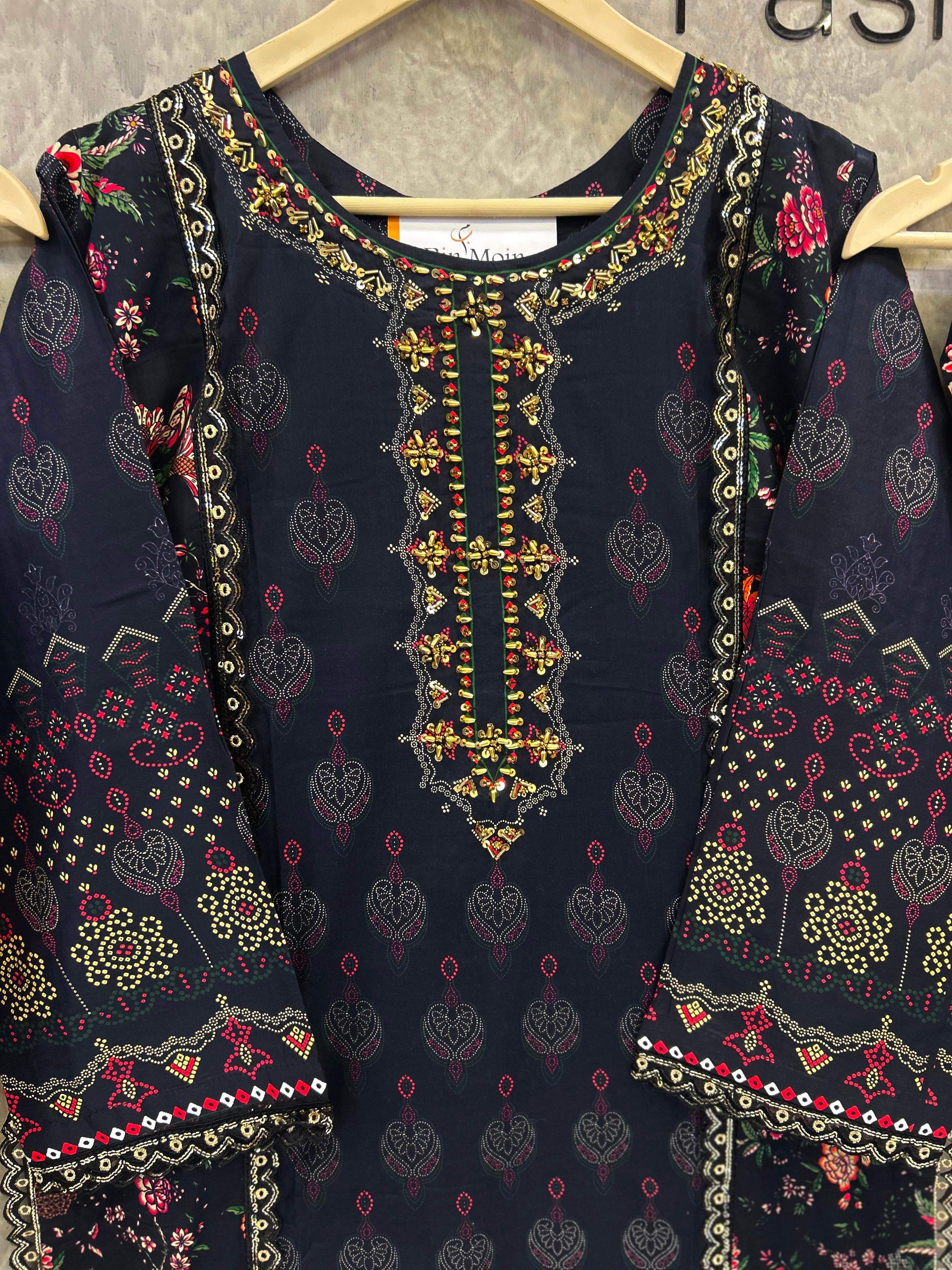 Black Rose Lawn|Article No-D101