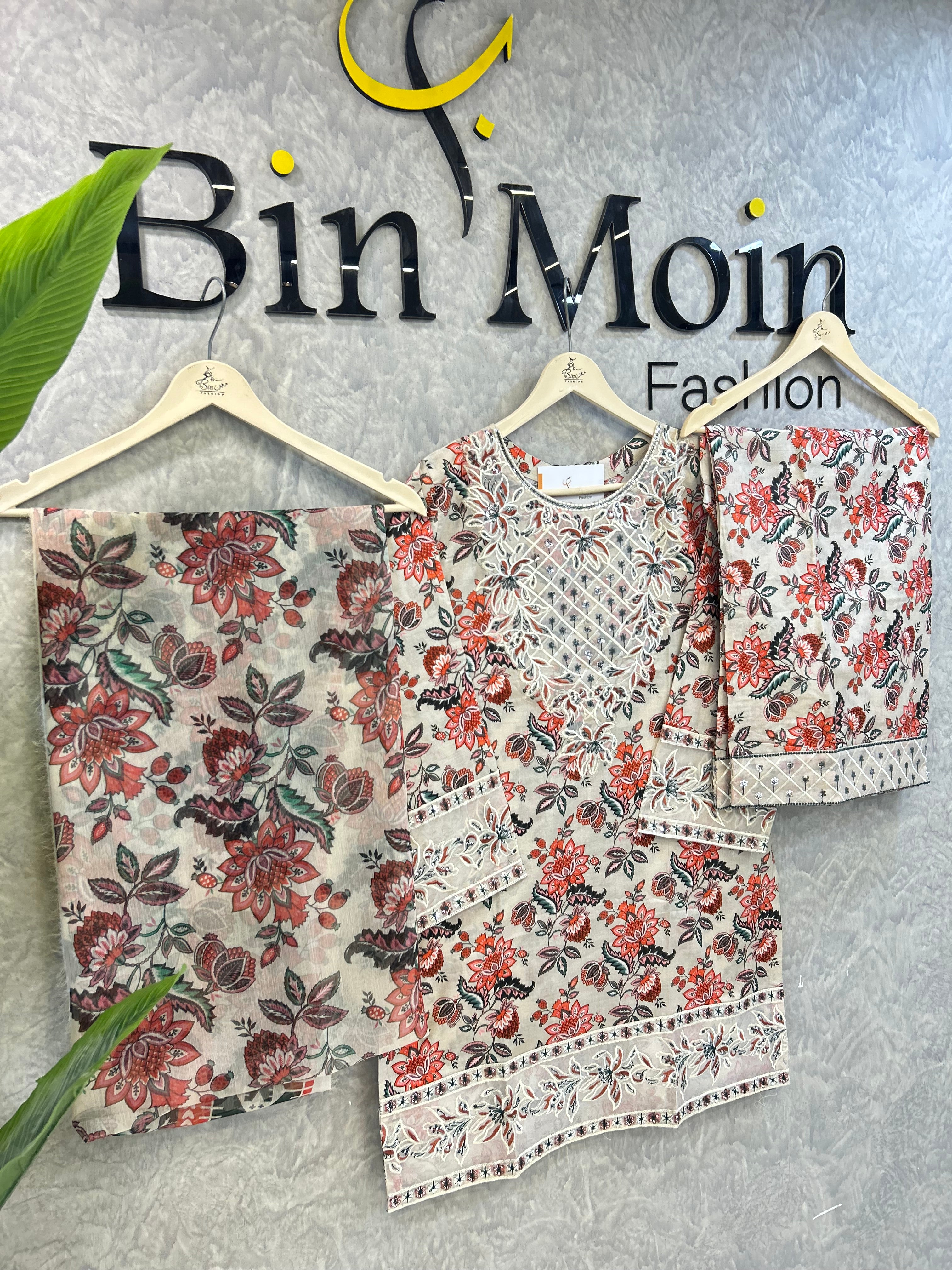 Crimson Heritage | Article No D-0024