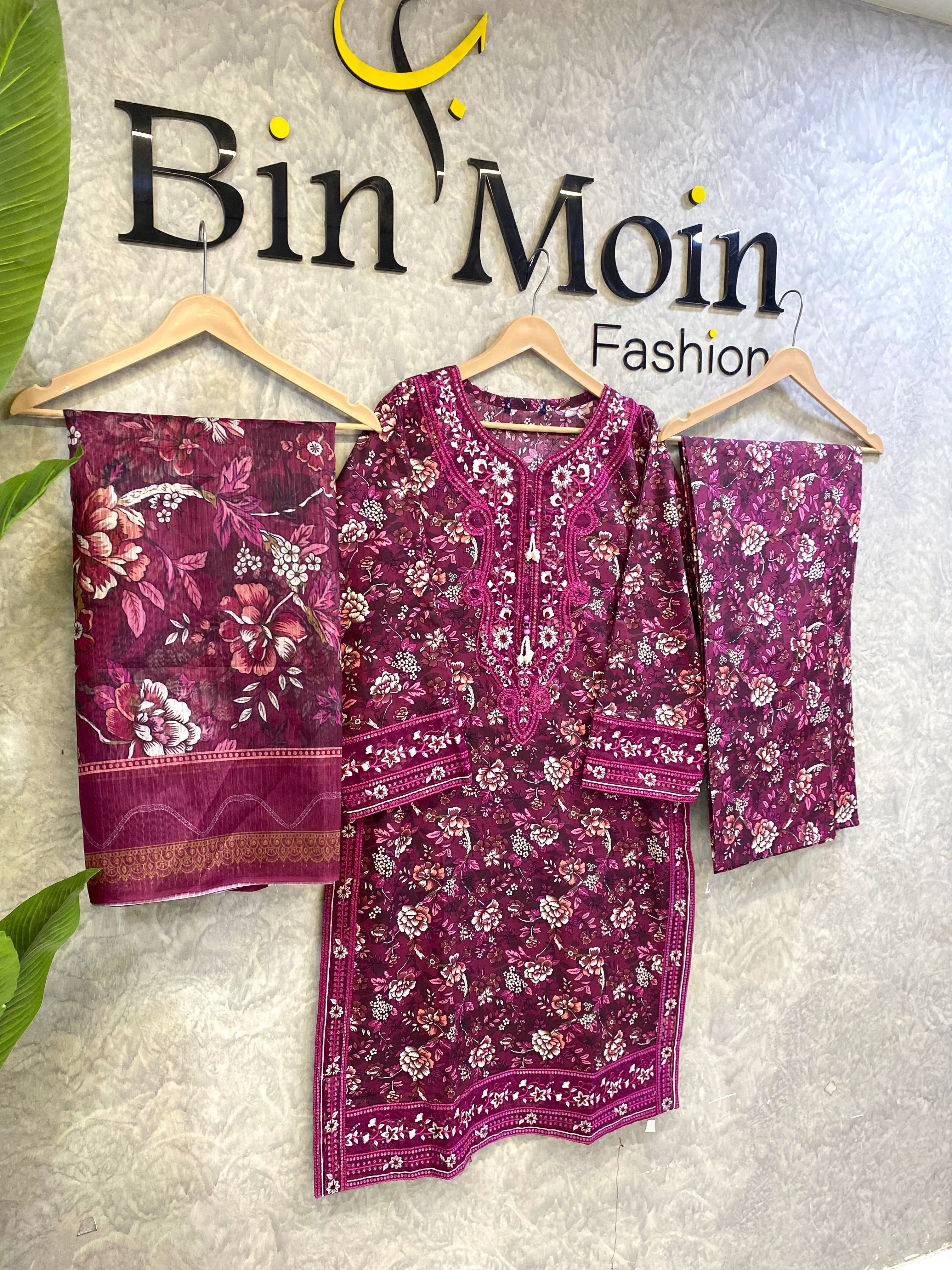 Maroon Elegance|Article No-D135