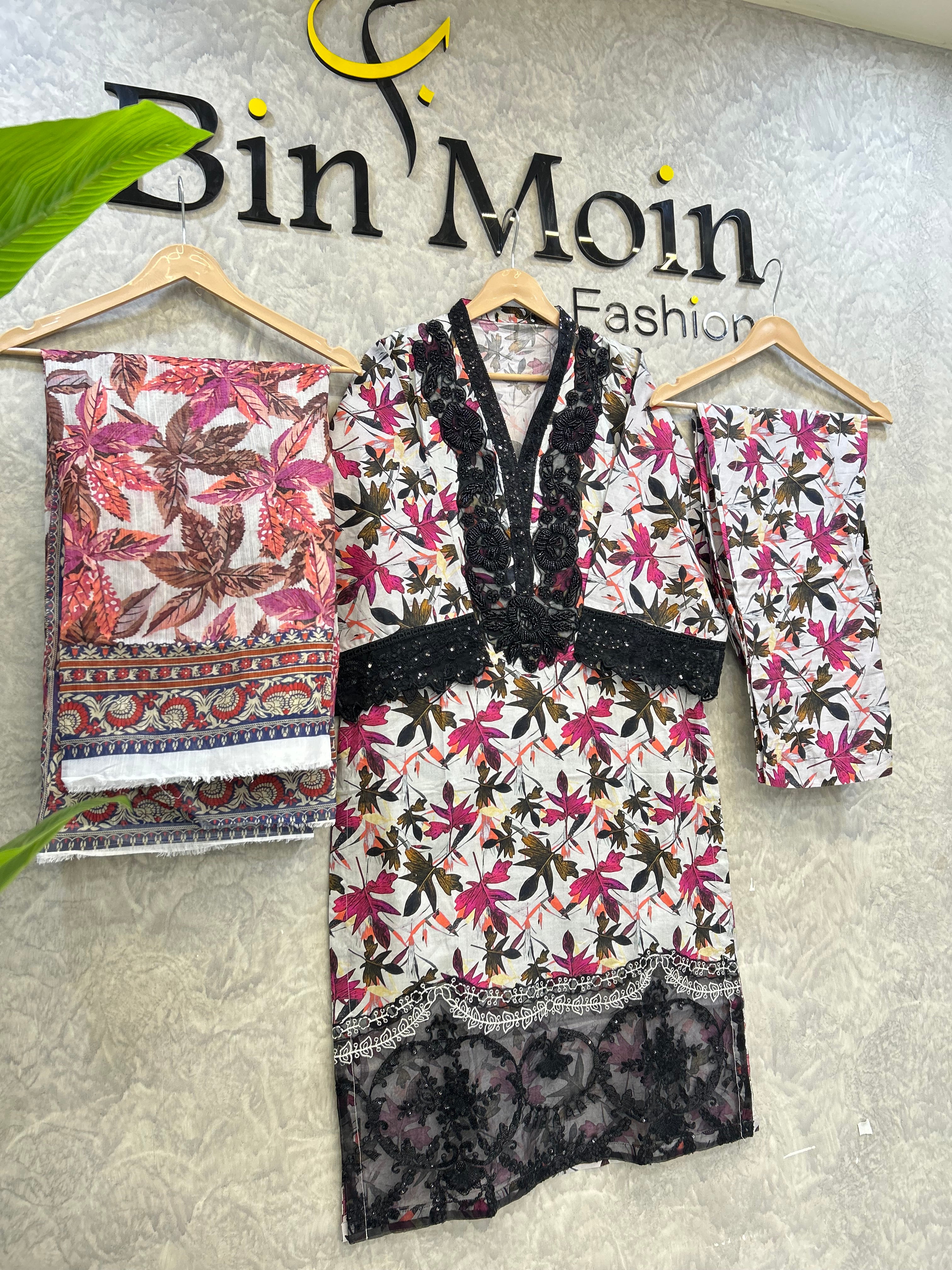 Magenta Leaf | Article No. D-118