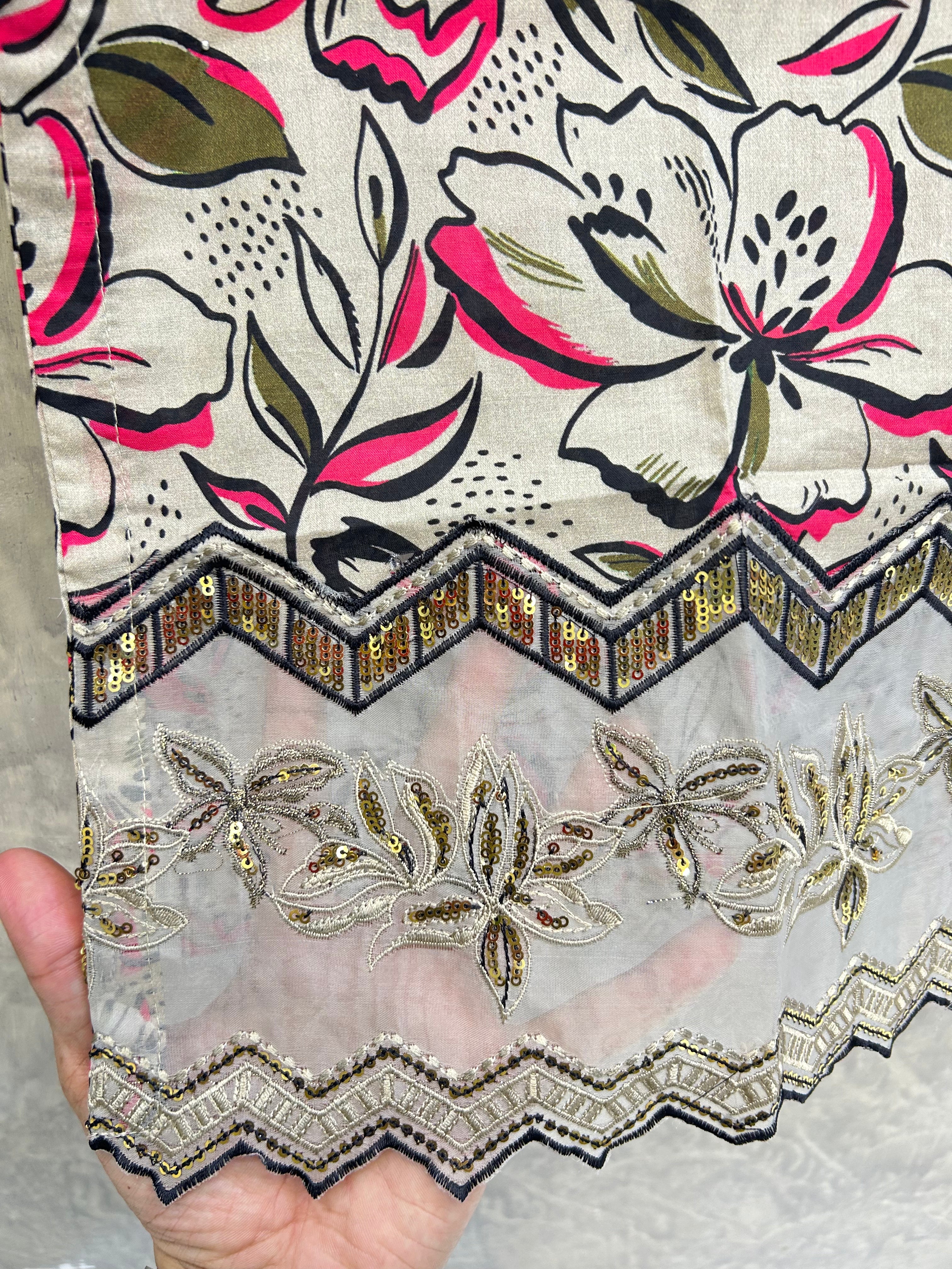 Gulbahar Bloom | Article No D-0019