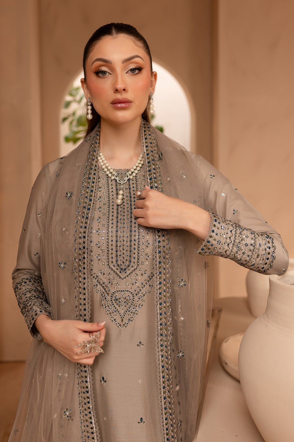 Zuhra 2 Pc| Article No D-170
