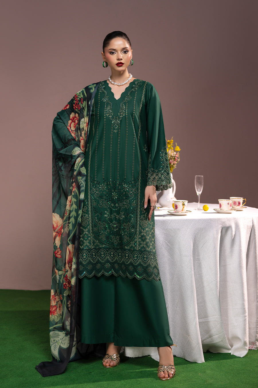 Emerald Noir|Article No D-210