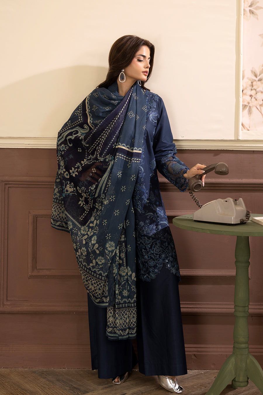Blush Bloom |Article No D-216
