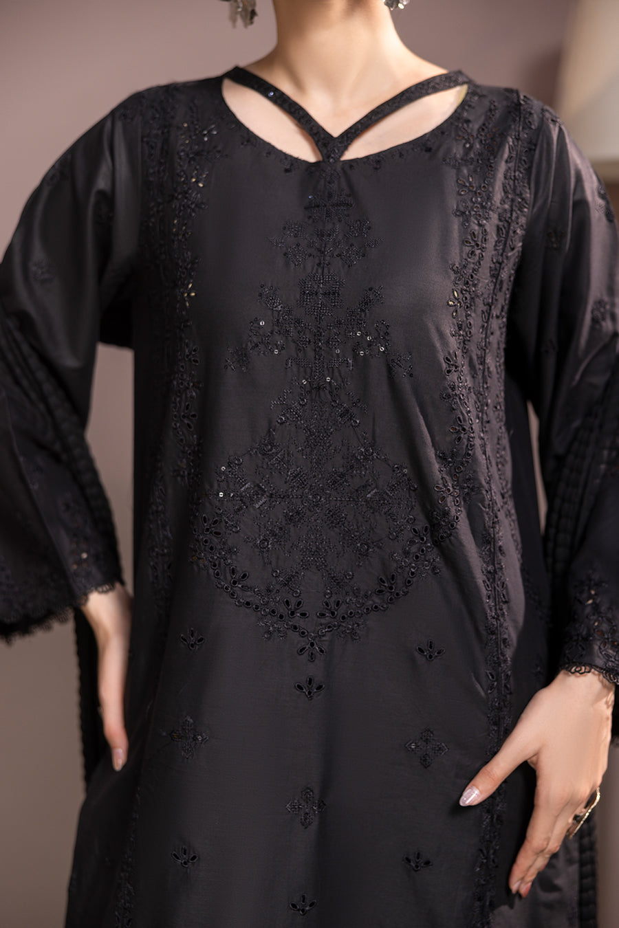 Midnight Black|Article No D-245