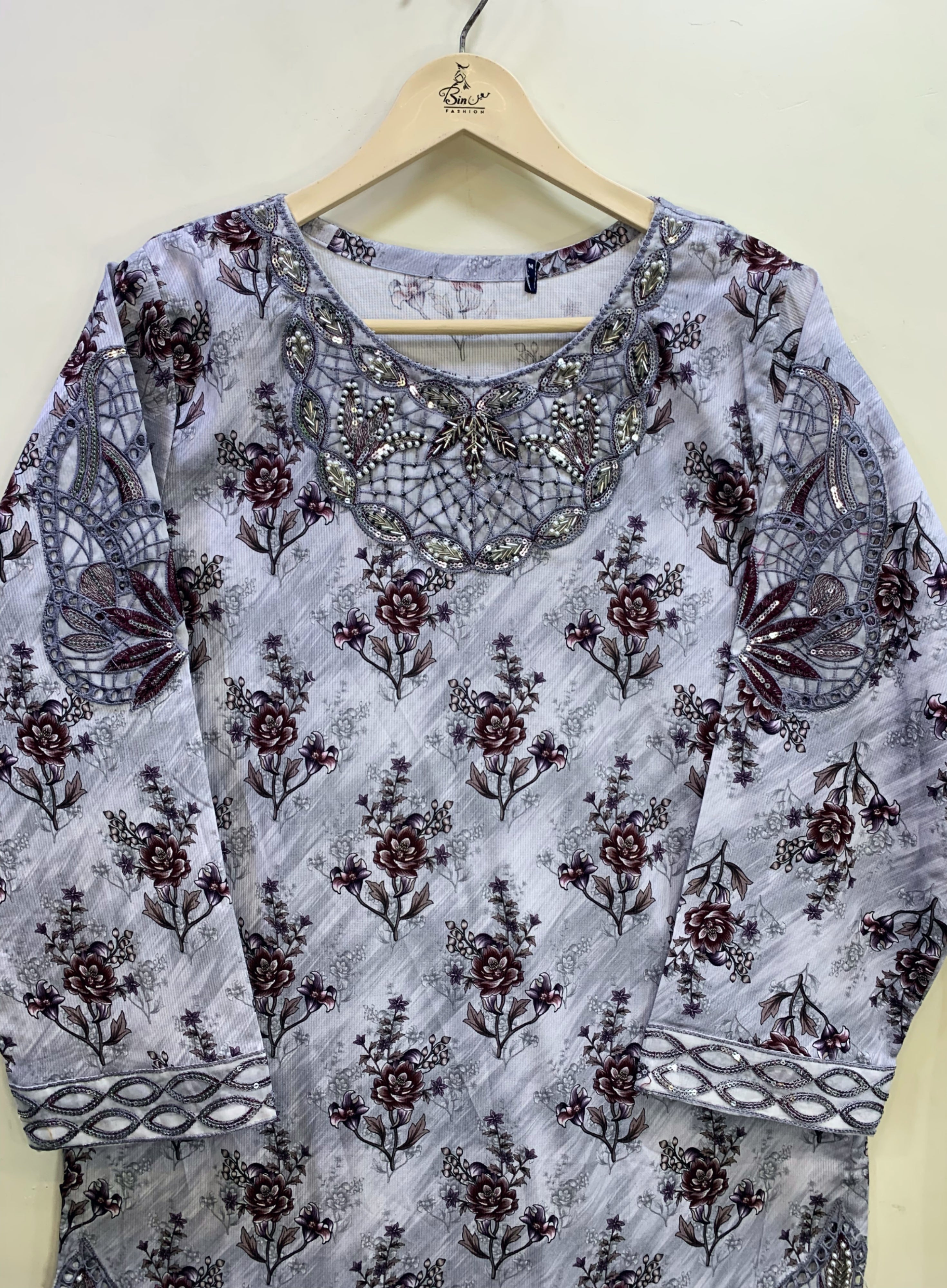 Noor-E-Farshi |Article No -D0045