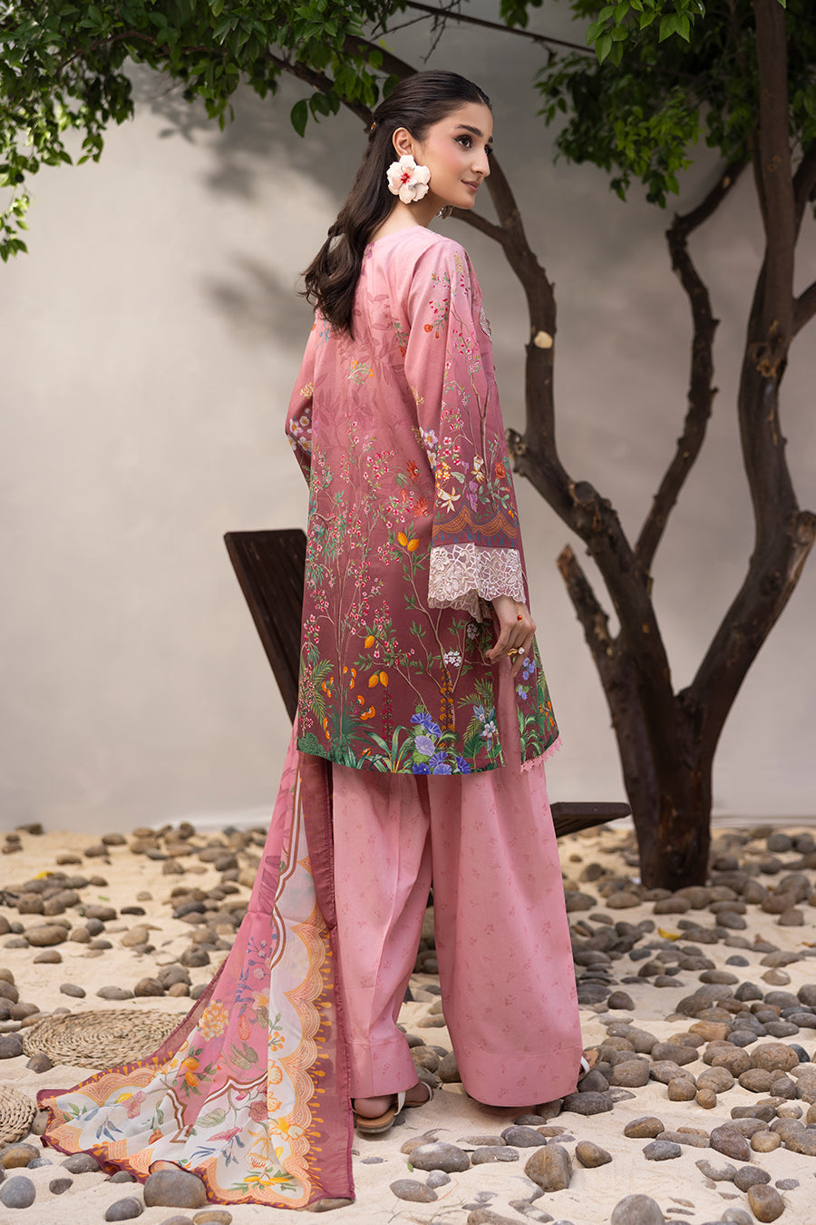 Gul Gulabi | Article No. D-262
