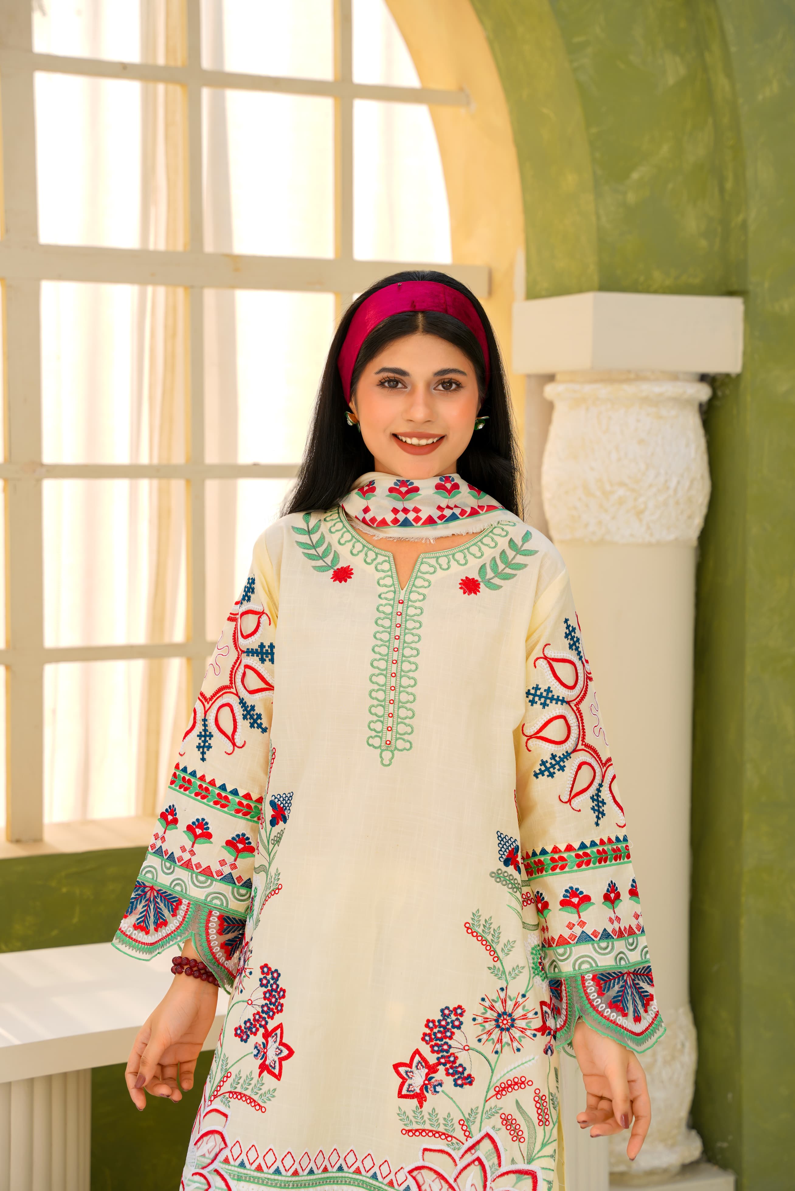 Nazneen | Article No. D-247
