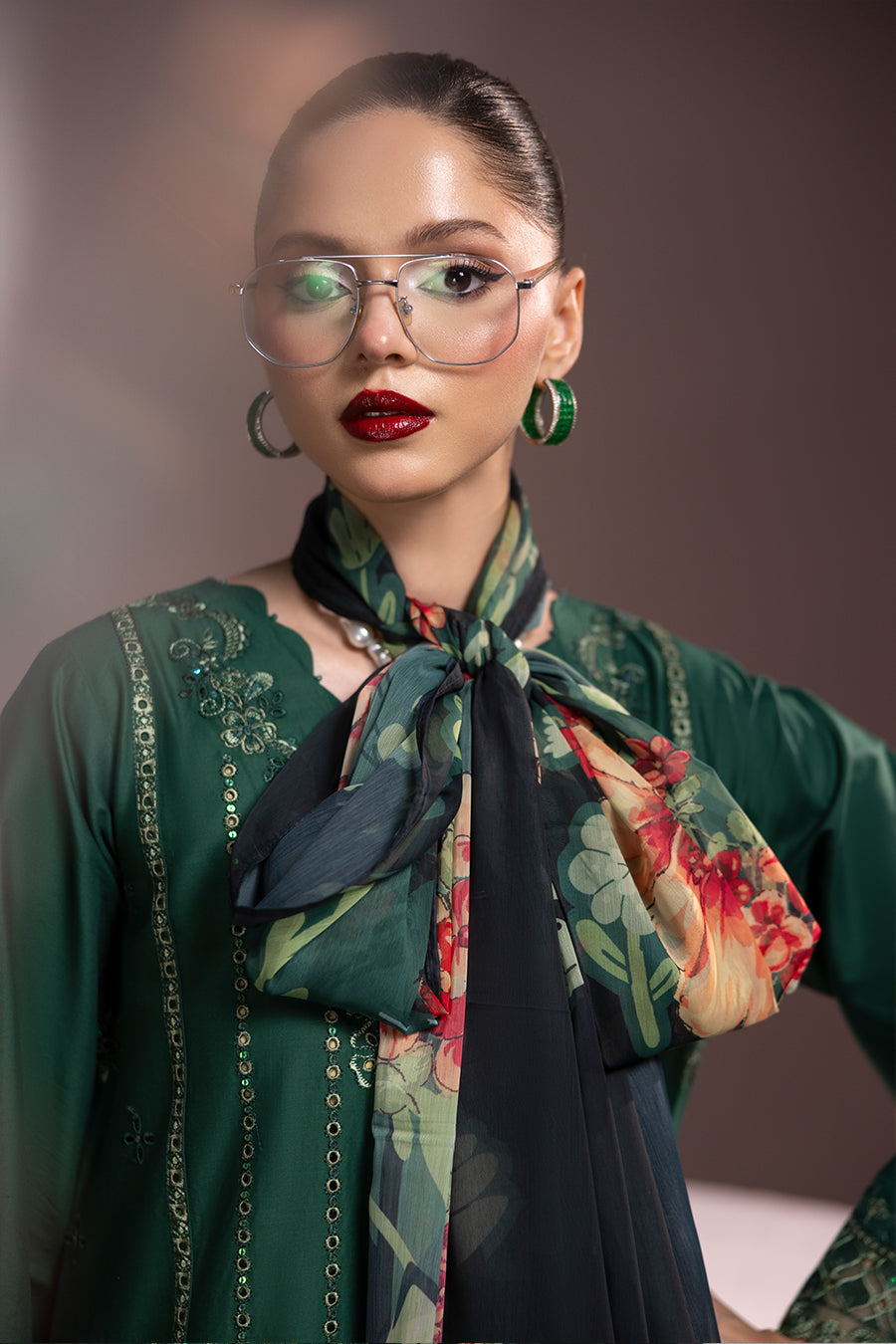 Emerald Noir|Article No D-210