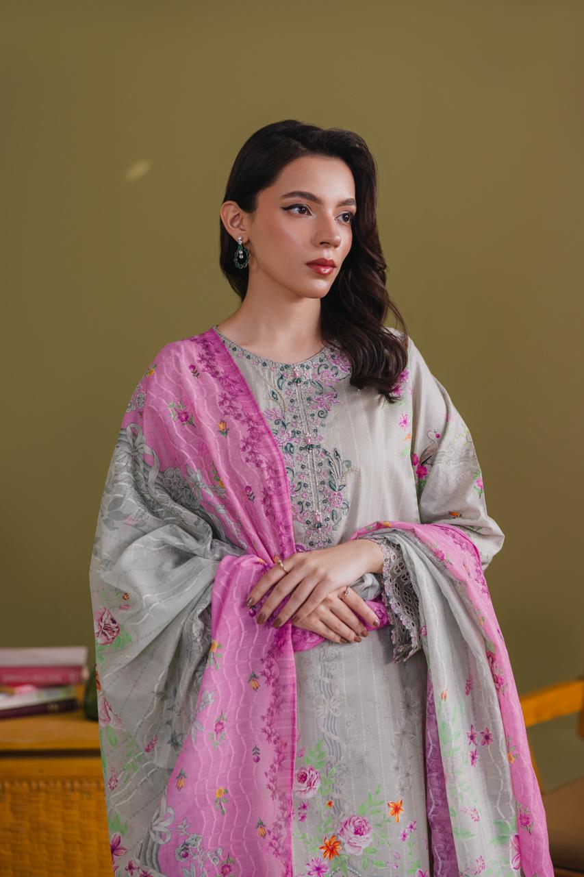 Silver Petal | Article No D-157