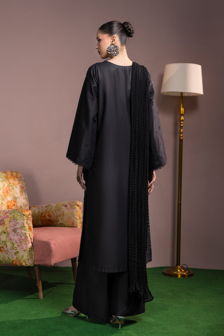 Midnight Black|Article No D-245