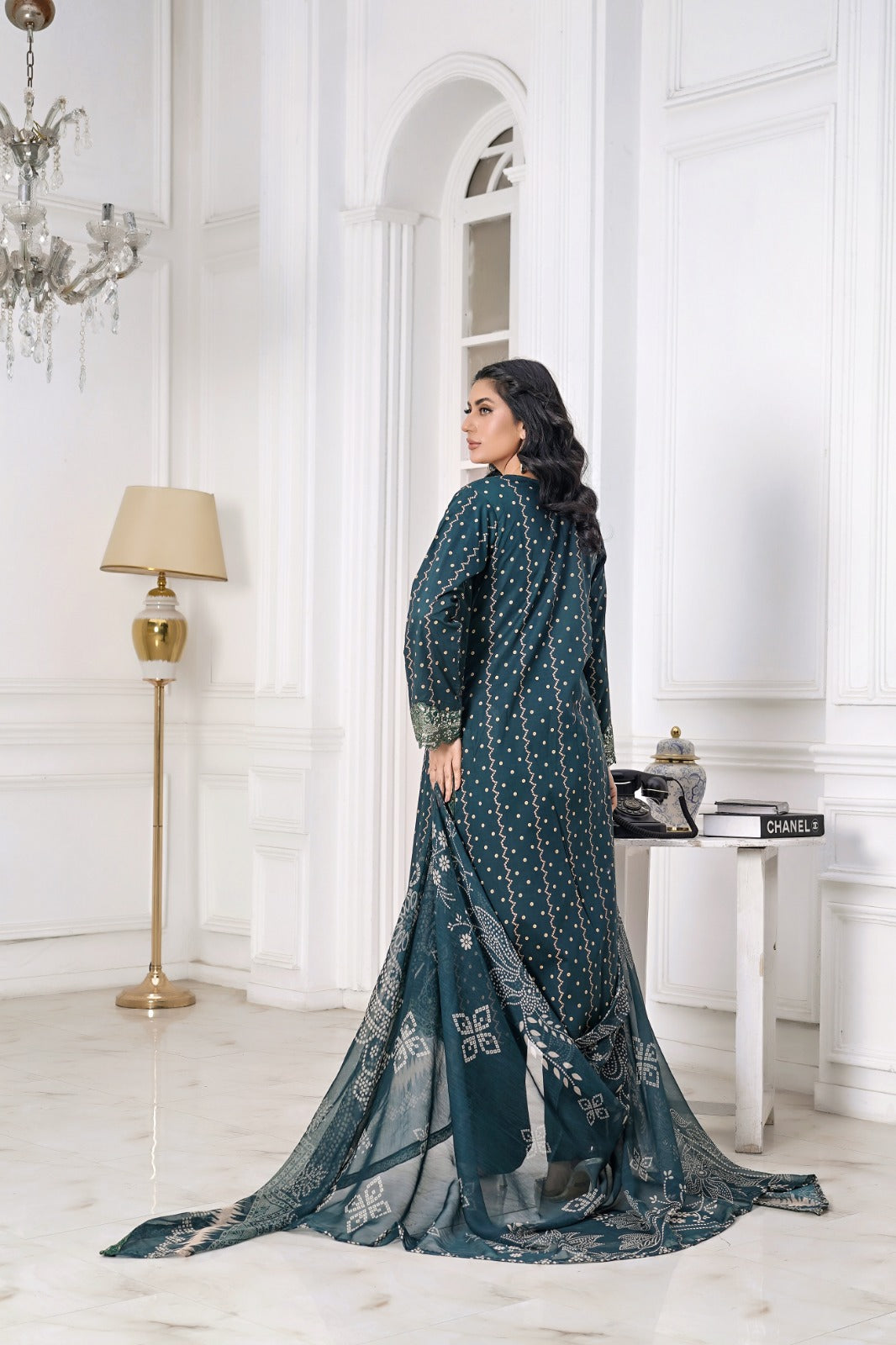 Emerald Charm|Article No-D124