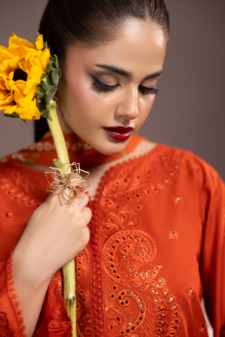 Aatish-e-Gul| Article No D-209