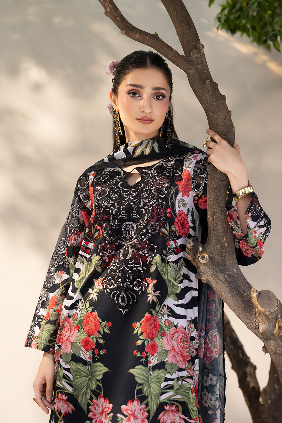 Khaaki Gul | Article No. D-259