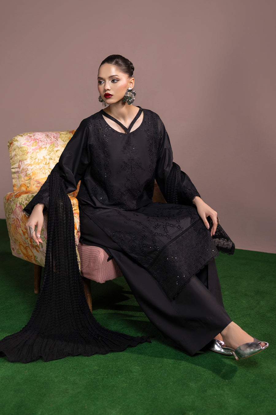 Midnight Black|Article No D-245