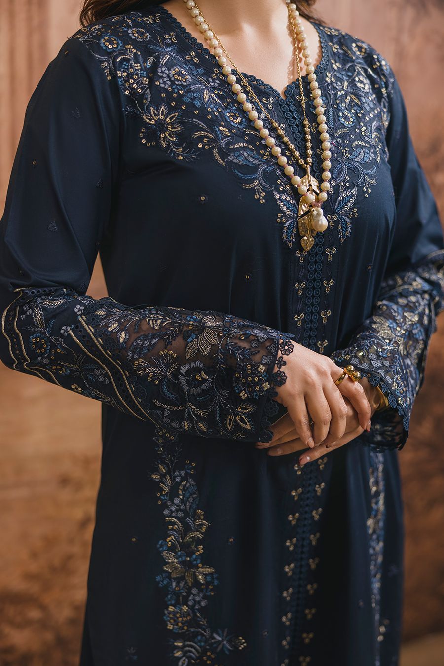 Midnight Affair | Article No D-148