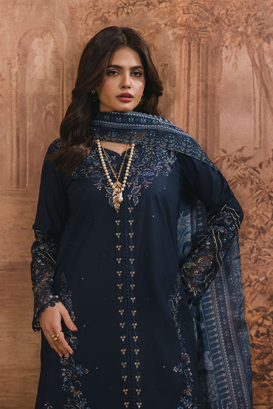 Midnight Affair | Article No D-148